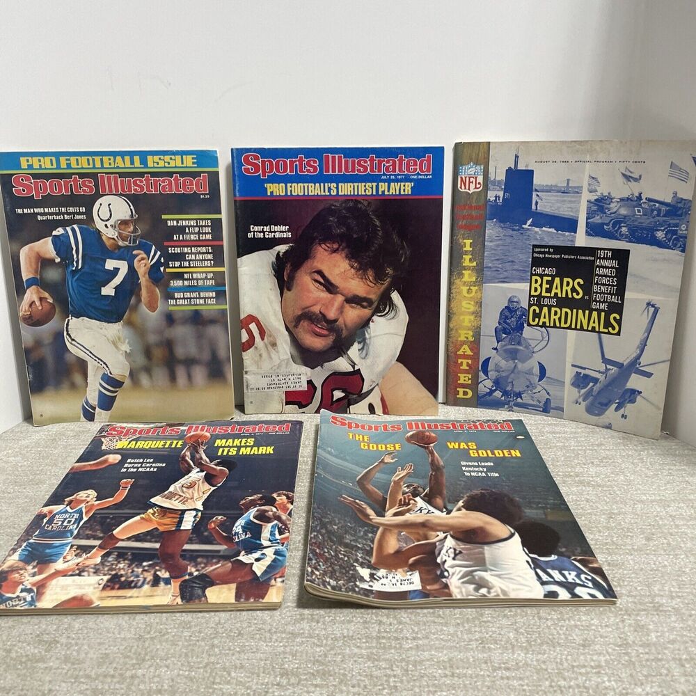 Vintage 1970's Sports Illustrated NFL-Football And Basketball Magazine Lot of 5
